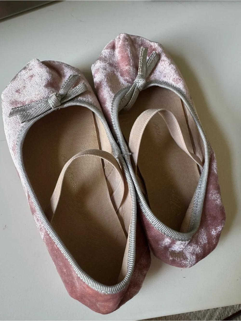 Girls Pink Velvet Ballet Flats with Bow